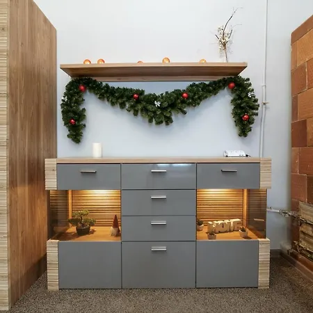 Red & Yellow Mini Apartment *