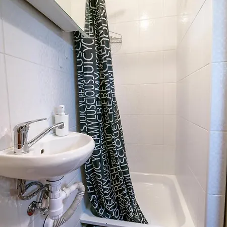 Red & Yellow Mini * Λβιβ